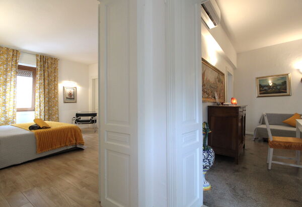 Comfort Apartment, Welness, Terrace: Autumn, Bedroom, Spring, Summer