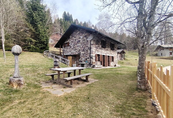 Baita a Pieve Tesino Mountain And Lake: Autumn, Garden, Spring, Summer