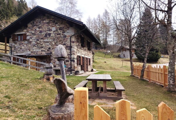 Baita a Pieve Tesino Mountain And Lake: Autumn, Garden, Spring, Summer