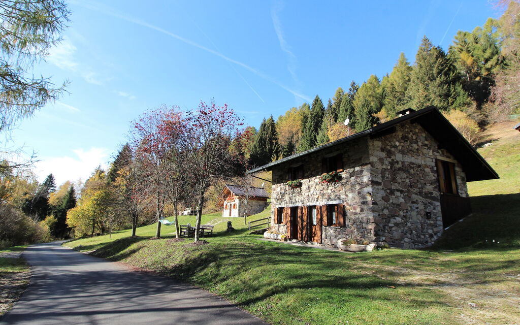 Baita a Pieve Tesino Mountain And Lake: Autumn, Garden, Spring, Summer