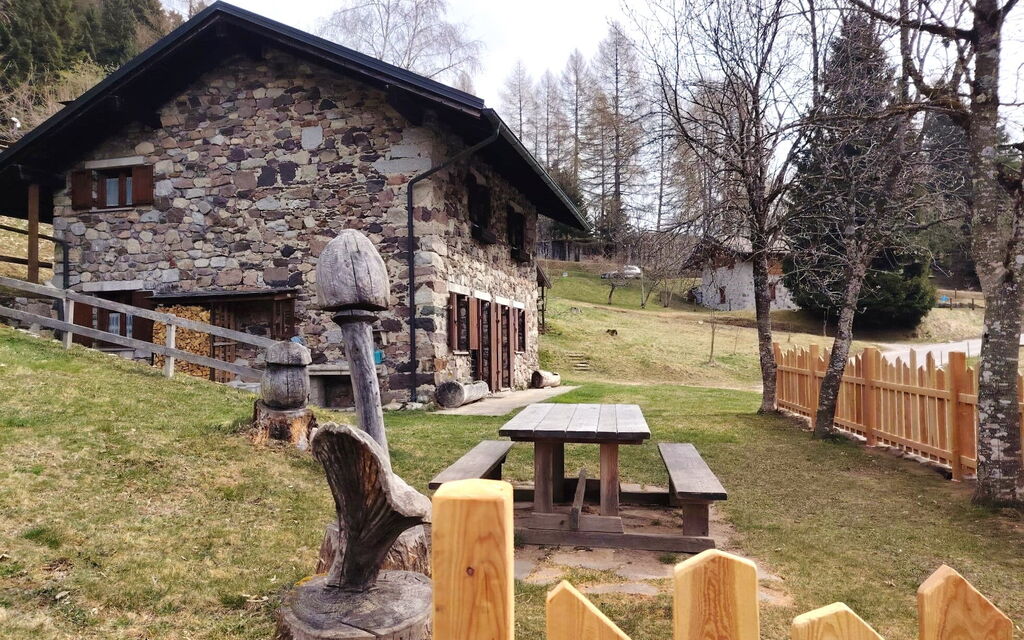 Baita a Pieve Tesino Mountain And Lake: Autumn, Garden, Spring, Summer