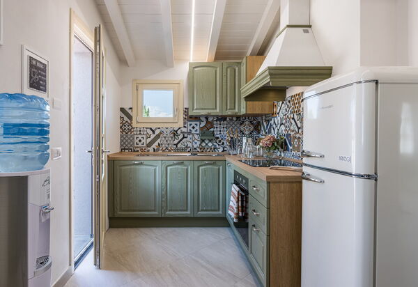 Villacolle 1, Poggio a Caiano, Hot Tub, Wifi, Ac: Autumn, Kitchen, Spring, Summer