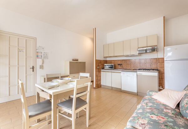 Apartment Living In Baia Verde - Gallipoli: Autunno, Cucina, Estate, Primavera