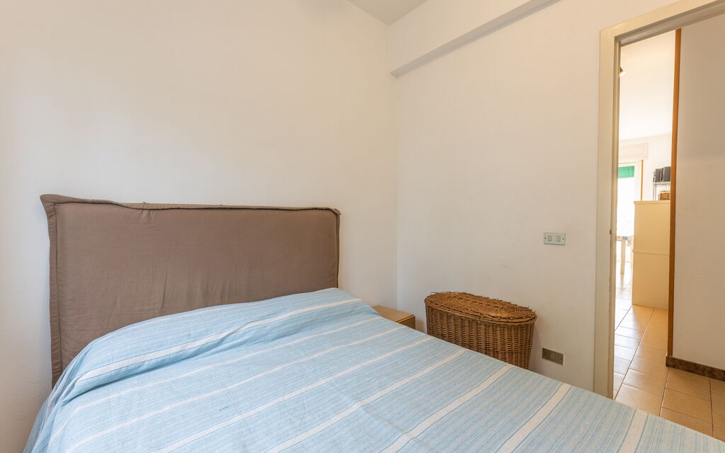 Apartment Living In Baia Verde - Gallipoli: Autumn, Bedroom, Spring, Summer