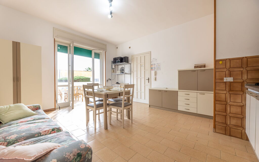 Apartment Living In Baia Verde - Gallipoli: Autumn, Living Room, Spring, Summer