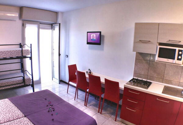 Residence Regent Beach - Bibione: Autumn, Bedroom, Kitchen, Spring, Summer