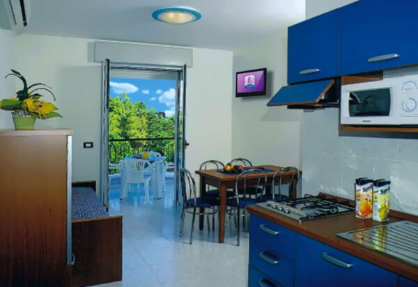Residence Regent Beach - Bibione: Autumn, Kitchen, Spring, Summer