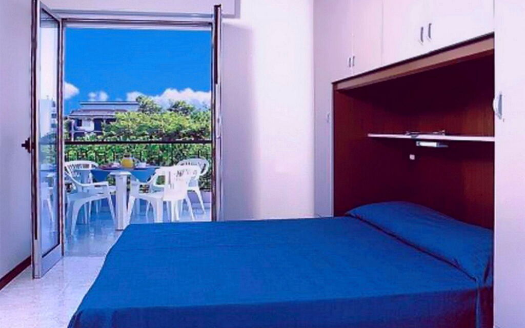 Residence Regent Beach - Bibione - : Autumn, Bedroom, Spring, Summer