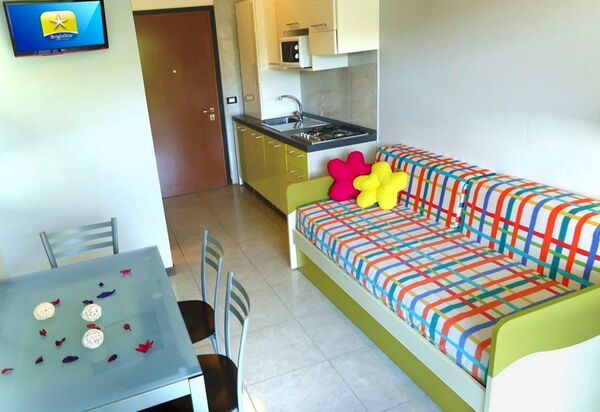 Apt. Bright Star - Bibione: Autumn, Living Room, Spring, Summer