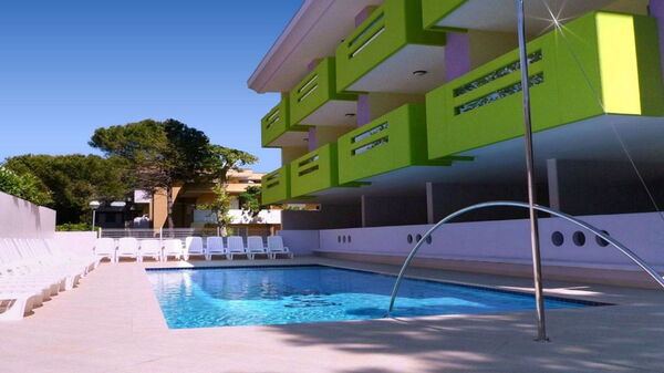 Apt. Bright Star - Bibione: Autumn, Building Exterior, Pool, Spring, Summer