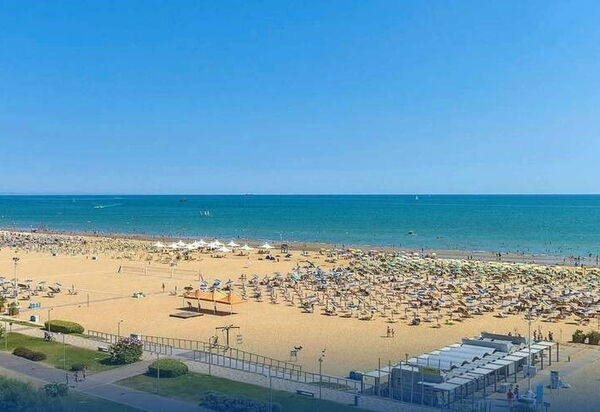 Apt. Lounge Beach - Bibione: Autumn, Building Exterior, Spring, Summer