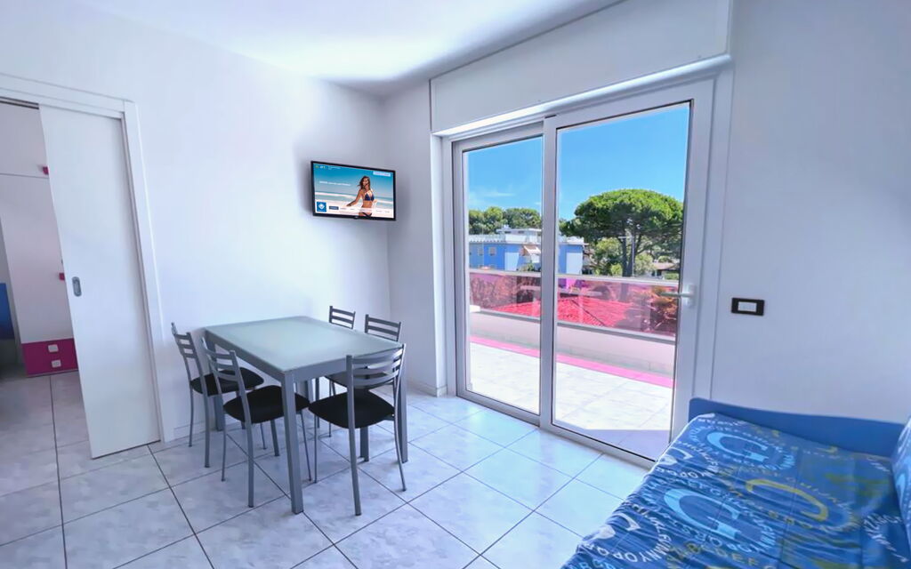 Apt. Lounge Beach - Bibione - : Autunno, Estate, Primavera, Sala da pranzo