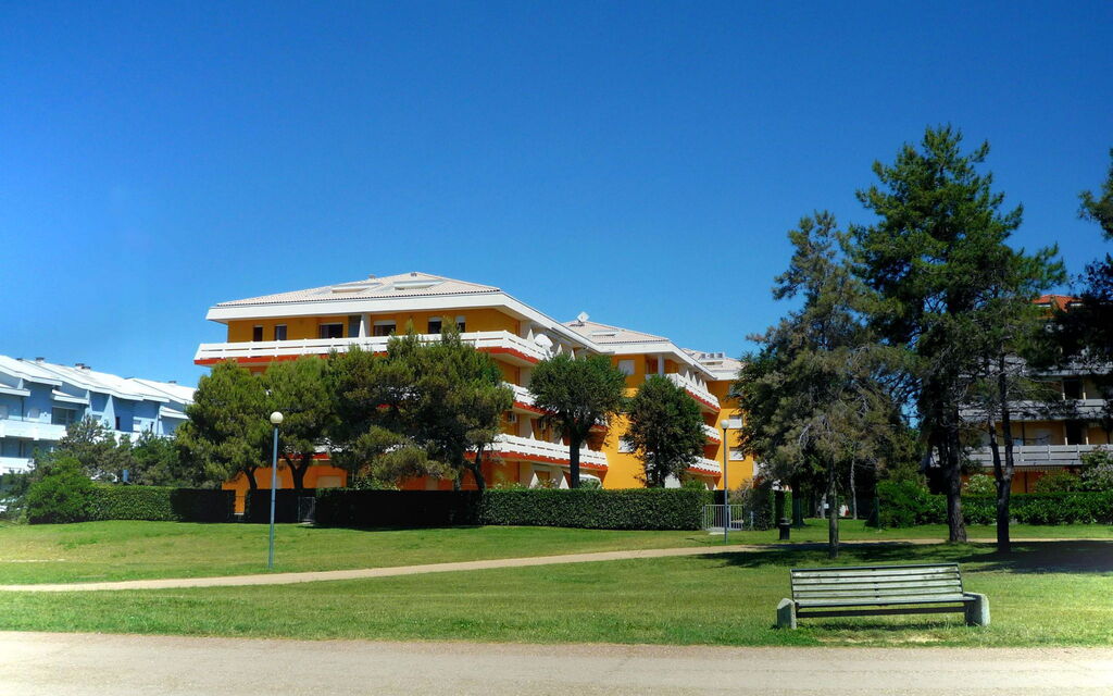 Apt. Elegance - Bibione: Autunno, Estate, Giardino, Primavera