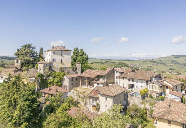 Arpusè, Relax nelle Langhe - Barolo, with Pool: Autunno, Estate, Esterni, Primavera, Vista Panoramica