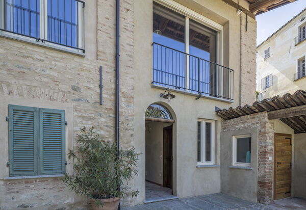 Arpusè, Relax nelle Langhe - Barolo, with Pool: Autunno, Entrata Principale, Estate, Primavera