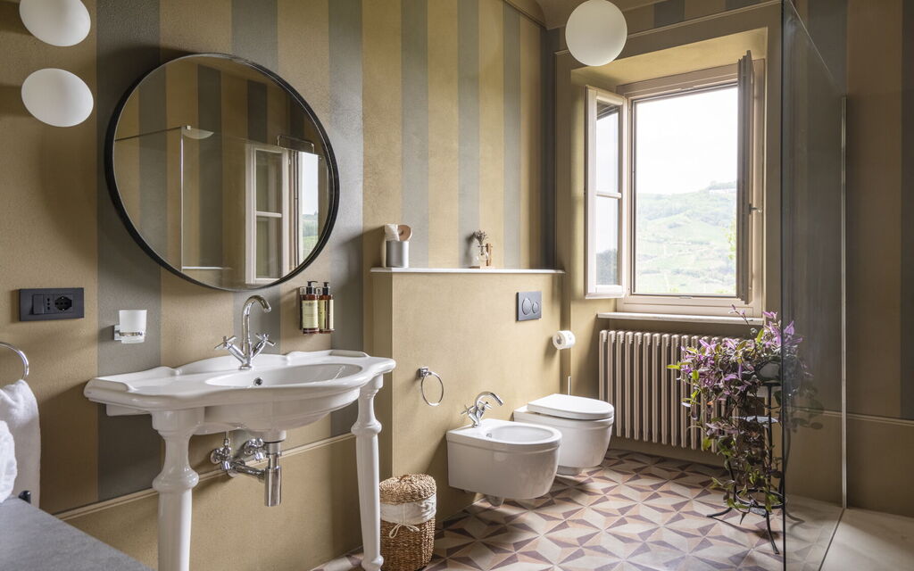 Luxury Langhe, Pool, Bike, Experience Vigne Di Fagnano Eco Relais: Autunno, Bagno, Estate, Primavera