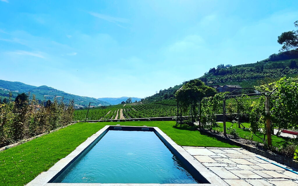 Luxury Langhe, Pool, Bike, Experience Vigne Di Fagnano Eco Relais: Autunno, Estate, Piscina, Primavera