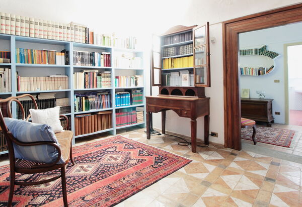 La Casa Dei Nonni, House With Private Pool, Torino: Autunno, Estate, Primavera, Soggiorno