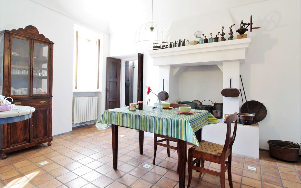 La Casa Dei Nonni, House With Private Pool, Torino: Autunno, Cucina, Estate, Primavera