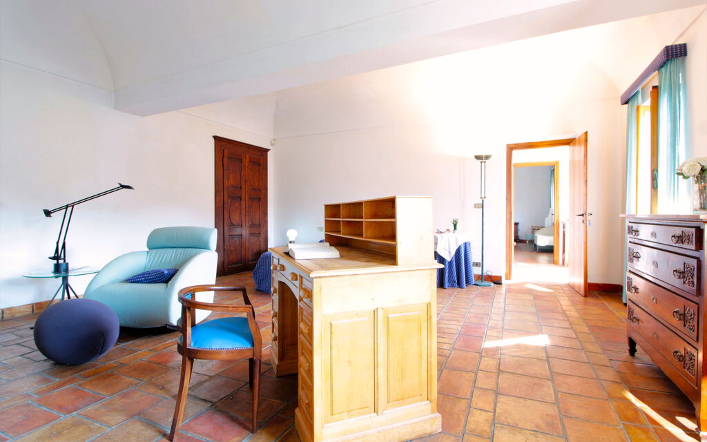 La Casa Dei Nonni, House With Private Pool, Torino: Autunno, Camera da letto, Estate, Primavera