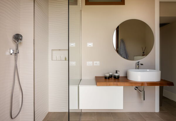 Melaiolo Modern Apartment With Pool, Montaione, Toscana