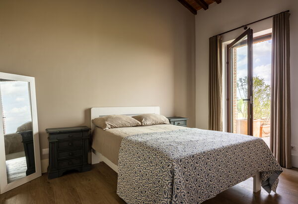 Melaiolo Modern Apartment With Pool, Montaione, Toscana