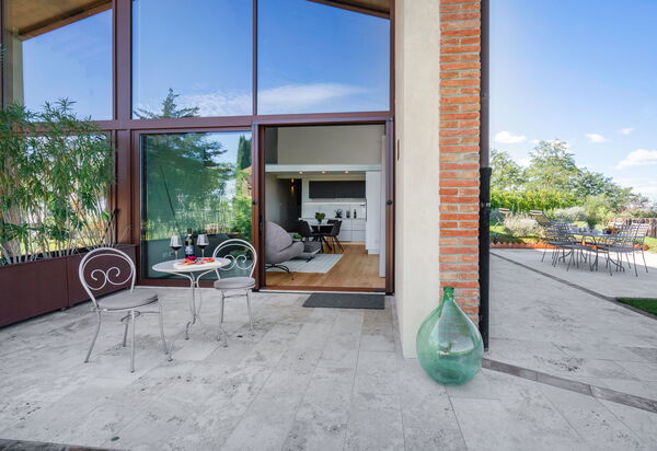 Melaiolo Modern Apartment With Pool, Montaione, Toscana: Autunno, Estate, Giardino, Primavera