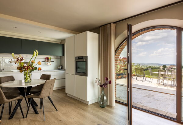 Melaiolo Modern Apartment With Pool, Montaione, Toscana