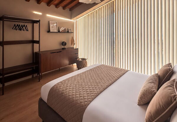 Melaiolo Modern Apartment with Pool, Montaione, Toscana: Autumn, Bedroom, Spring, Summer