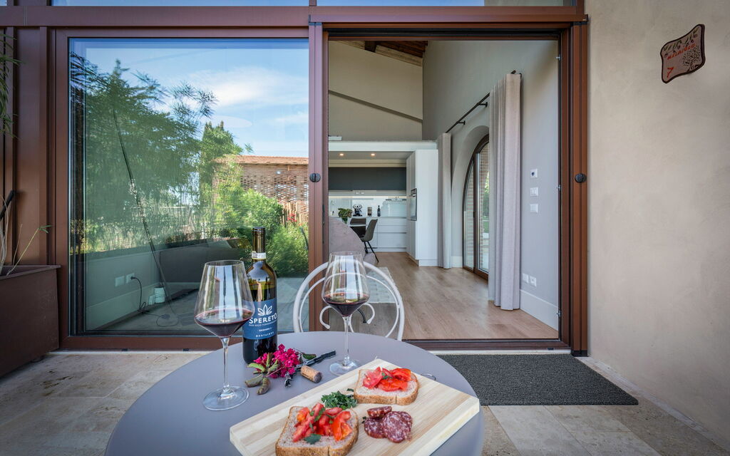 Melaiolo Modern Apartment With Pool, Montaione, Toscana: Autumn, Garden, Spring, Summer