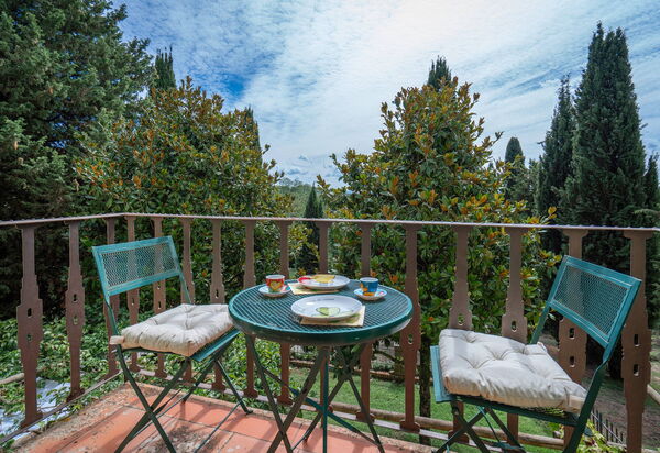 La Tesa Country House With Pool S. Gimignano: Autumn, Balcony / Terrace / Patio, Spring, Summer