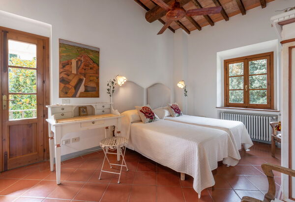 La Tesa Country House With Pool S. Gimignano: Autumn, Bedroom, Spring, Summer