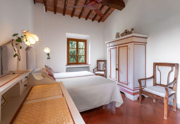 La Tesa Country House With Pool S. Gimignano: Autumn, Bedroom, Spring, Summer