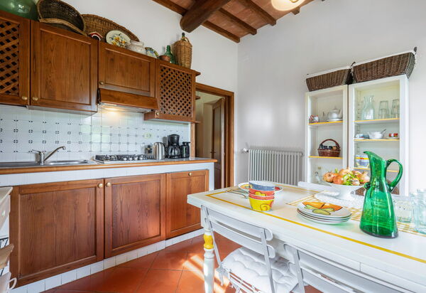 La Tesa Country House With Pool S. Gimignano: Autumn, Kitchen, Living Room, Spring, Summer