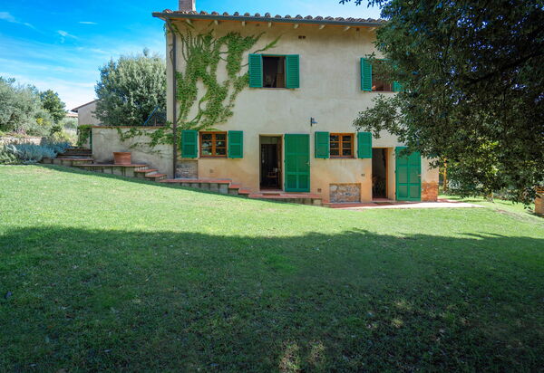 La Tesa Country House With Pool S. Gimignano: Autumn, Main Entrance, Spring, Summer