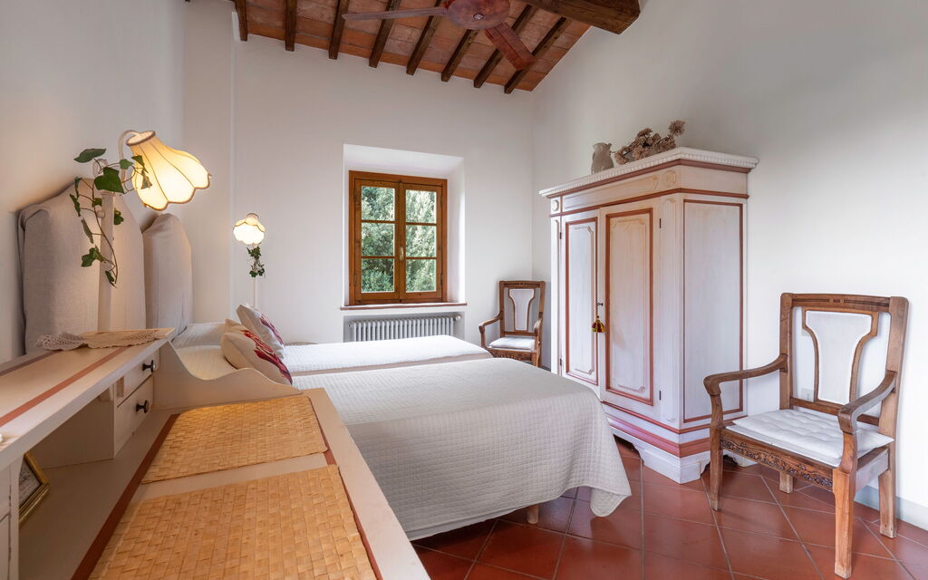 La Tesa Country House With Pool S. Gimignano: Autunno, Camera da letto, Estate, Primavera