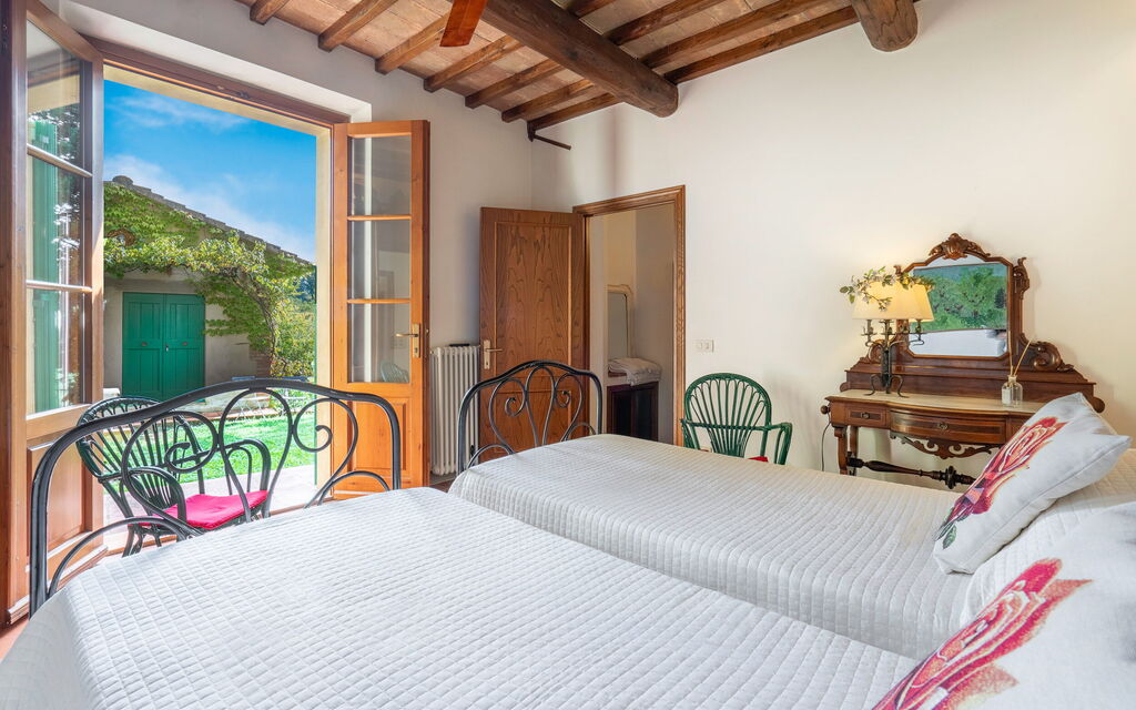 La Tesa Country House With Pool S. Gimignano: Autunno, Camera da letto, Estate, Primavera