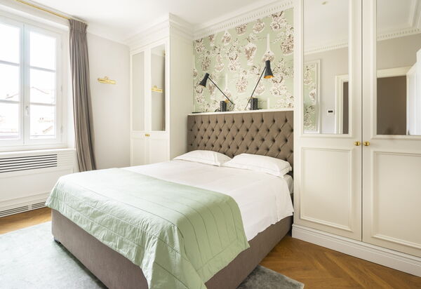 Albizi Penthouse Luxury Apartment In Florence By Palazzo Pazzi Vitali: Autumn, Bedroom, Spring, Summer, Winter