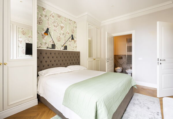 Albizi Penthouse Luxury Apartment In Florence By Palazzo Pazzi Vitali: Autumn, Bedroom, Spring, Summer, Winter