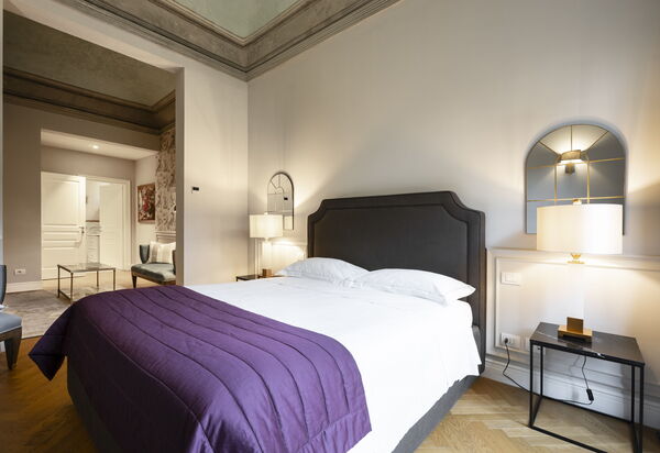 Albizi Penthouse Luxury Apartment In Florence By Palazzo Pazzi Vitali: Autumn, Bedroom, Spring, Summer, Winter
