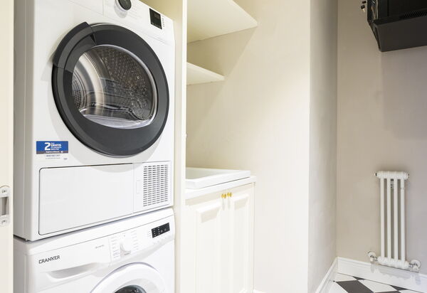 Albizi Penthouse Luxury Apartment In Florence By Palazzo Pazzi Vitali: Autumn, Facilities, Spring, Summer, Winter