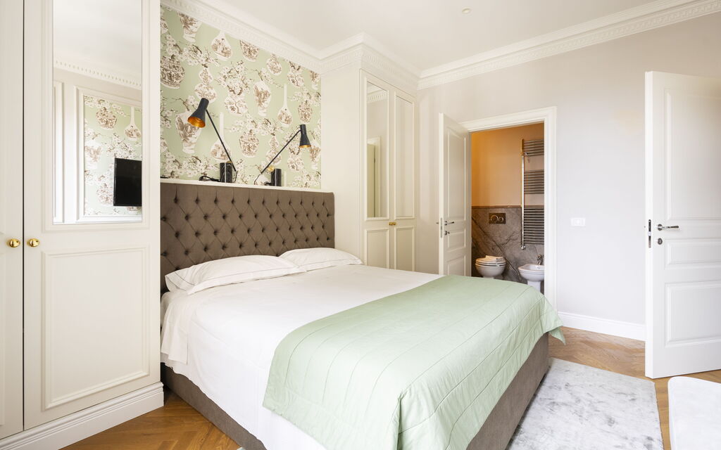 Albizi Penthouse Luxury Apartment In Florence By Palazzo Pazzi Vitali: Autunno, Camera da letto, Estate, Inverno, Primavera