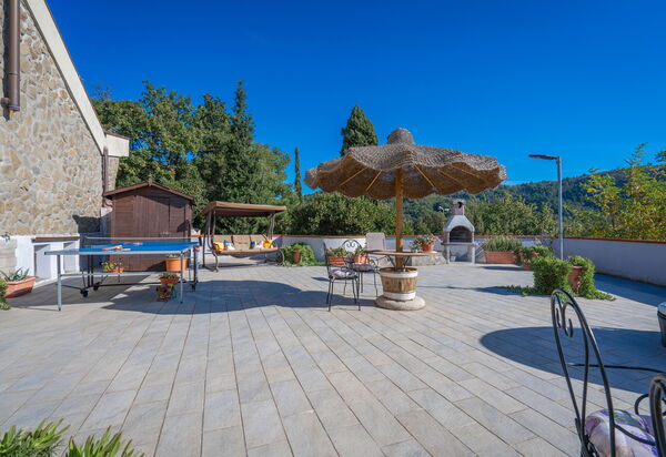 Bellavista Tuscany Apartment Panoramic Terrace: Autumn, Balcony / Terrace / Patio, Spring, Summer