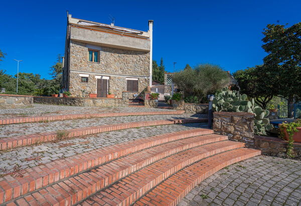 Bellavista Tuscany Apartment Panoramic Terrace: Autumn, Main Entrance, Spring, Summer