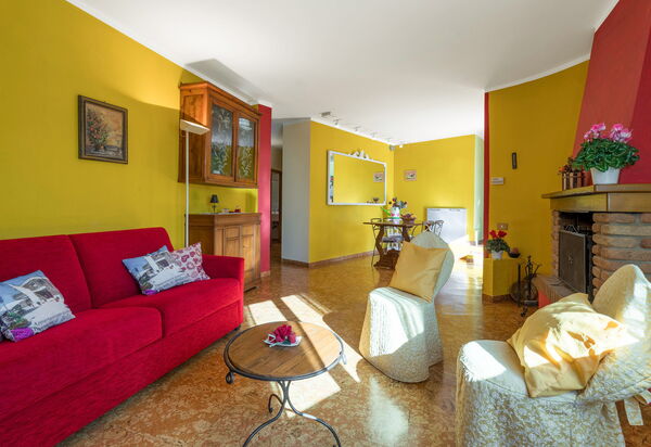 Bellavista Tuscany Apartment Panoramic Terrace: Autumn, Living Room, Spring, Summer