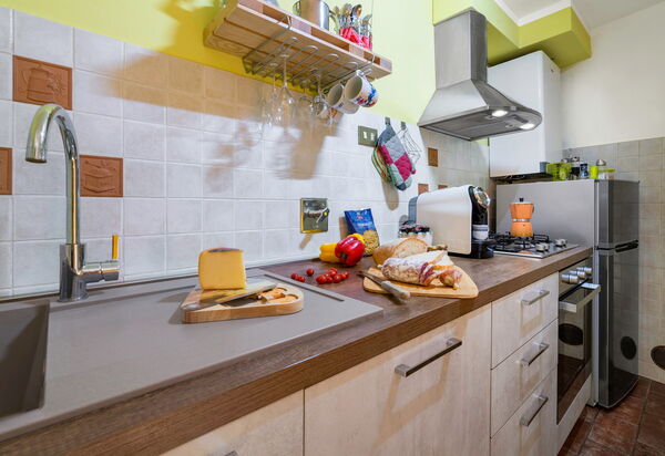 Bellavista Tuscany Apartment Panoramic Terrace: Autumn, Bathroom, Spring, Summer