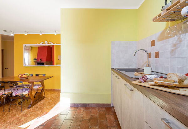 Bellavista Tuscany Apartment Panoramic Terrace: Autumn, Bathroom, Spring, Summer