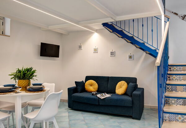 Casetta Di Laura In Massa Lubrense: Autunno, Estate, Inverno, Primavera, Soggiorno