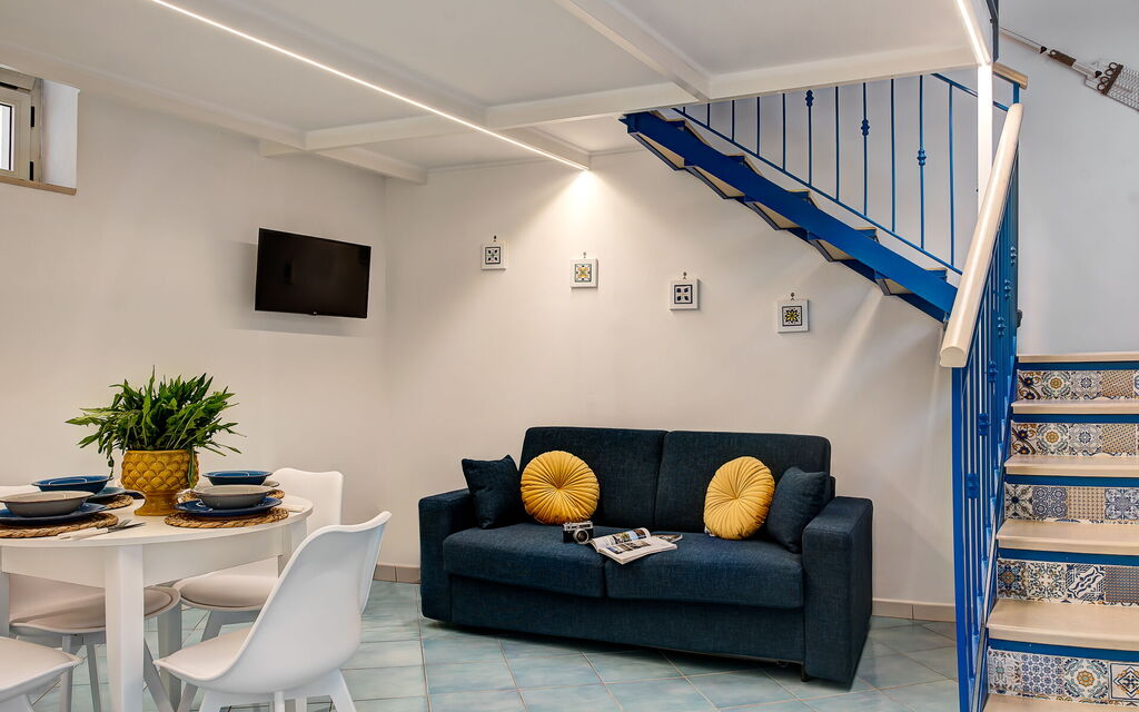 Casetta Di Laura In Massa Lubrense: Autumn, Living Room, Spring, Summer, Winter