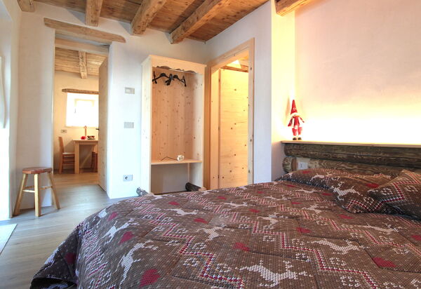 Baita Tersilia Mountain And Lake, Veneto: Autumn, Other Room, Spring, Summer